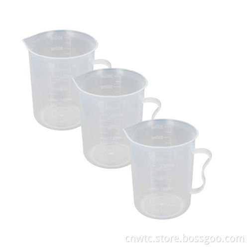 Plastic Graduated Beakers in Various Sizes: 50ml, 100ml, 250ml, and 500ml - Measuring Cups with Spouts